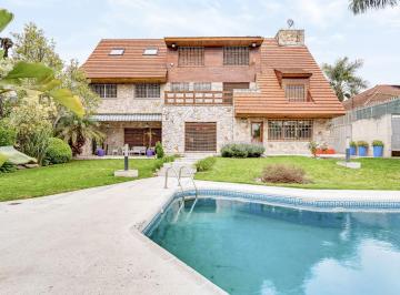 Casa · 540m² · 8 Ambientes · 4 Cocheras · Venta | Casa 8 Ambientes | 4 Cocheras | Quincho | Playroom | Ramos Mejía