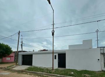 IKJ-IKJ-5_2 · Casa Reciclada a Nueva