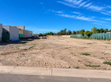 Terreno · 350m² · Venta de Lote 350 m² Barrio Retamas Rodeo del Medio