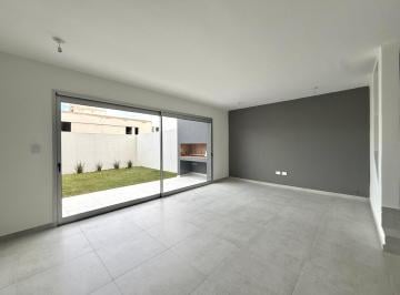 PH · 122m² · 4 Ambientes · 1 Cochera · Venta Duplex 3 Dorm. 3 Baños Miradores de Manantiales 2