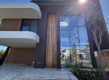 Casa · 666m² · Casa en Alquiler en El Yacht, Nordelta, Tigre