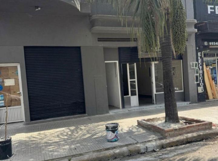 Local comercial · 525m²