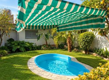 Casa de 6 ambientes, Córdoba · Venta Casa Mas Depto 3 Dormit. Liceo II Seccion