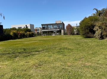 Terreno · 636m² · Venta - Lote Interno en Barrio Ceibos - Puertos