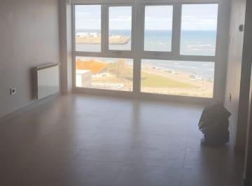 Departamento de 3 ambientes, Comodoro Rivadavia · Departamento 3 Ambientes con Vista Al Mar y Cochera Edificio Petrel I