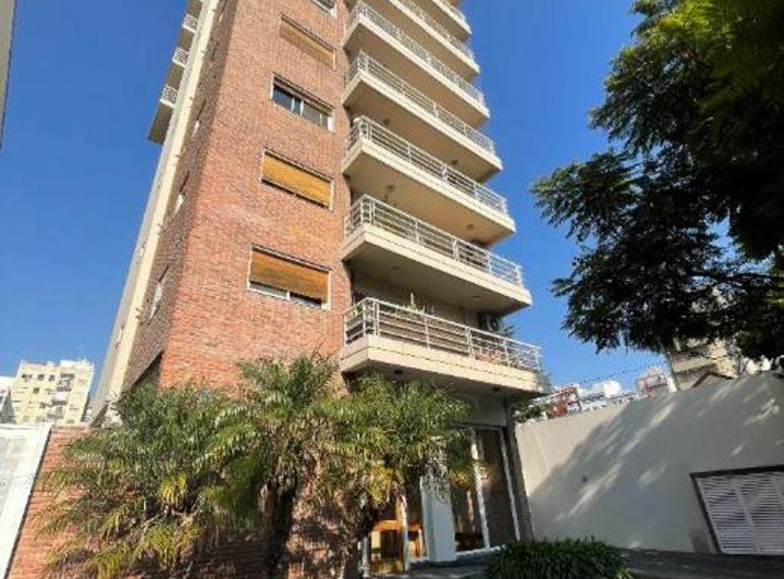 Departamento · 90m² · 4 Ambientes · 1 Cochera
