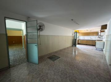 Casa · 150m² · 8 Ambientes · 2 Cocheras · Casa en Alquiler en Zona Sur