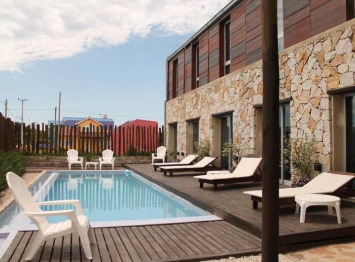 Hotel · 452m² · 14 Dormitorios