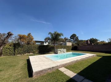 Casa · 95m² · 3 Ambientes · 1 Cochera · Casa en Santa Fe