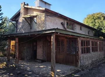 Casa · 173m² · 8 Ambientes · 5 Cocheras · Casa en Huechulafquen Junin de Los Andes