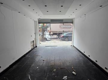 Local comercial · 110m² · Alquiler Local Comercial Sotano Patio