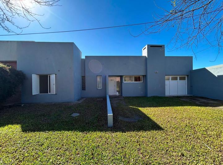 Casa · 150m² · 3 Ambientes · 1 Cochera