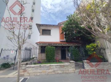 Casa · 277m² · 6 Ambientes · 4 Cocheras · Ideal Dos Familias - 2 Viviendas en Block y Cochera - Plaza Mitre