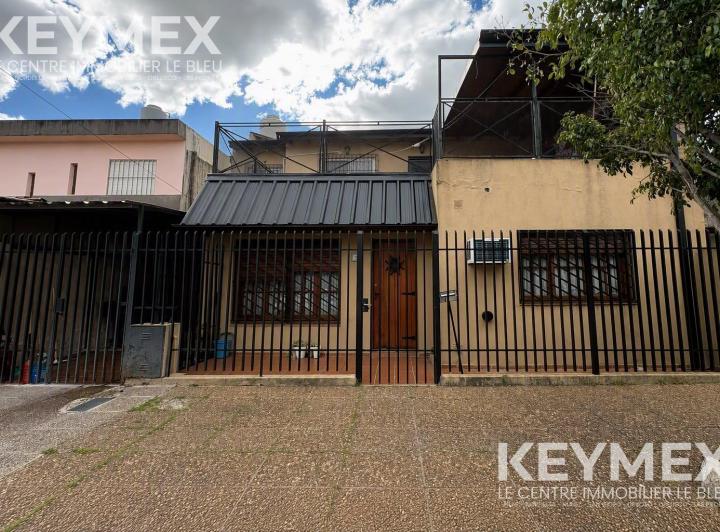 Casa en venta en El Palomar · 4 ambientes
