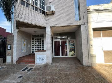 Local comercial · 179m² · Venta Local Comercial Centrico, Amplio con Patio