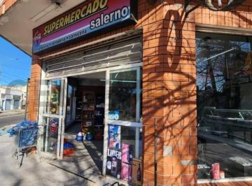 Local comercial · 199m² · Local + 9 Departamentos en Lanús. Venta en Bloque