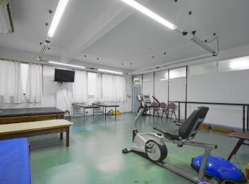 Oficina comercial · 330m² · 4 Dormitorios · 1 Cochera · Venta Oficina 5 Ambientes Multifuncional en Recoleta