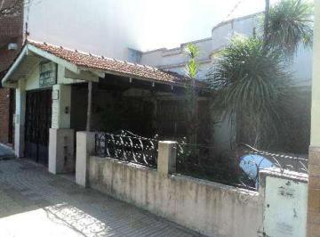Casa · 150m² · 5 Ambientes · 1 Cochera · Casa en Valentin Alsina