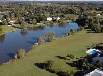 Terreno · 1150m² · Terreno con Vista Al Lago en Club de Campo San Francisco