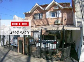 Casa · 88m² · 4 Ambientes · 1 Cochera · Duplex 4 Ambientes en 3 Plantas Impecable Estado - Florida B Venta