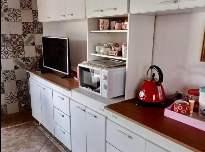 Casa · 205m² · 6 Ambientes · 4 Cocheras