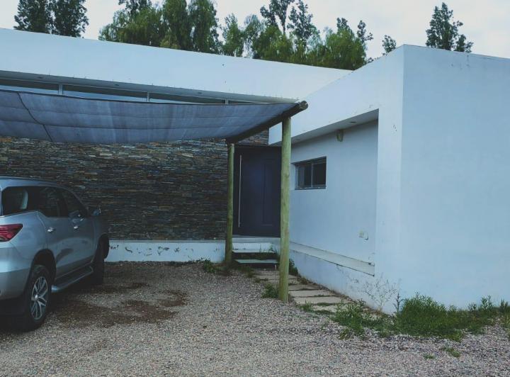 Casa · 226m² · 3 Dormitorios · 2 Cocheras