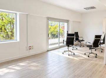 Oficina comercial · 150m² · Oficina 150 m² en Belgrano - 3 Amplios Espacios con Posibilidad de Crecer en El Edificio
