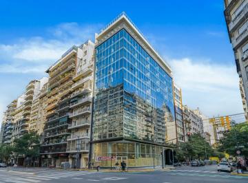 Oficina comercial · 181m² · Venta con Renta Oficina en Edificio Corporativo Amenities - Tribunales