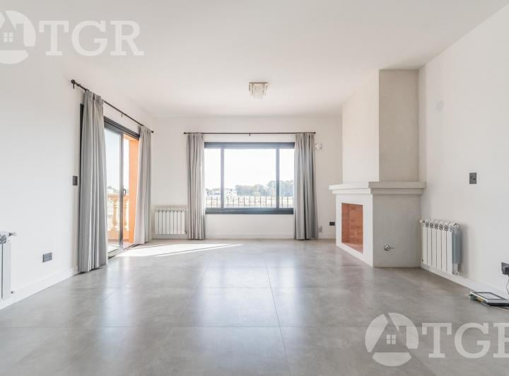 Departamento · 78m² · 2 Ambientes · 1 Cochera