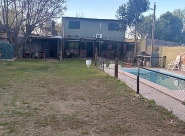 Casa de 3 ambientes, Villa Parque Siquiman · 3 Cabañas en Venta Villa Parque Siquiman