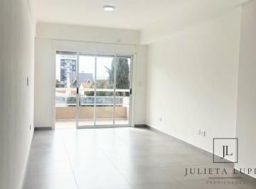 JLS-JLS-5_2 · Monoambiente Amplio con Balcón en Caseros