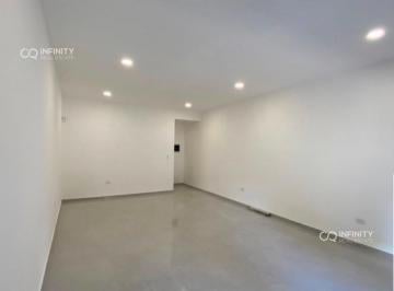 Local comercial · 46m² · 1 Ambiente · Venta Excelente Local Muy Luminoso en Paso del Rey - Zona Comercial