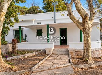 Casa · 280m² · 6 Ambientes · Casa en Alquiler - Zona Rio Ceballos - Mega Amplia!