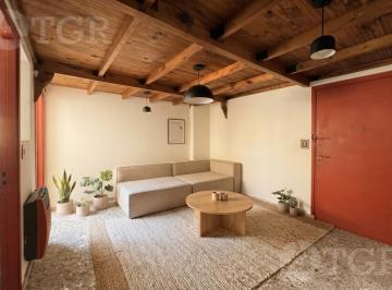 Departamento · 62m² · 3 Ambientes · Departamento con Patio – Mario Bravo 52, Almagro – Hogar con Historia y Conectividad Única