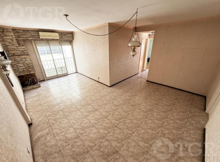 Departamento · 80m² · 4 Ambientes