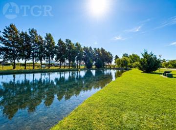 Terreno · 828m² · Venta de Lote Terreno en Barrio Don Joaquin Canning