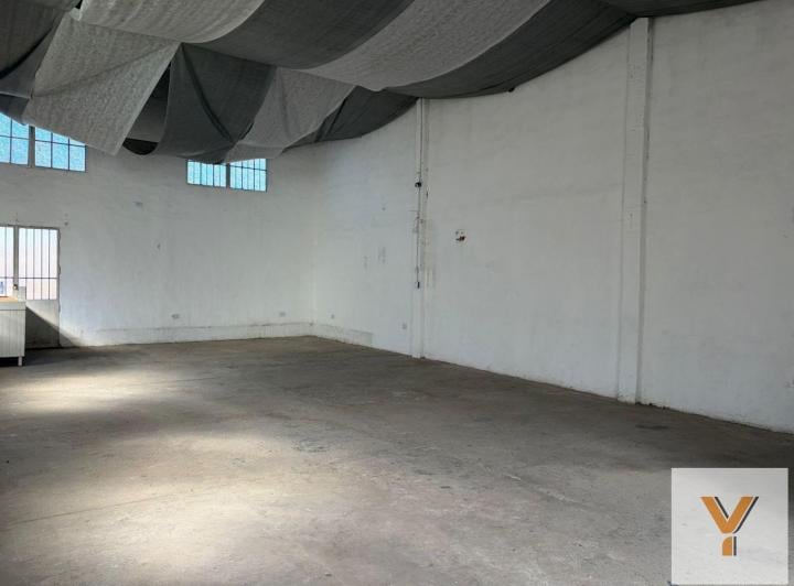 Edificio · 60m² · 5 Ambientes