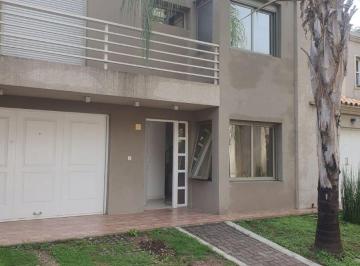 Casa de 1 ambiente, Córdoba · Hermosa Casa en Complejo Cerrado, Seguridad 24hs