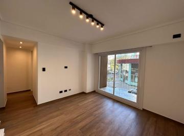 Departamento de 2 ambientes, Caballito · Departamento 2 Ambientes Reciclado en Caballito Sur