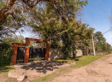 Quinta vacacional · 224m² · 3 Dormitorios · 2 Cocheras · Venta Quinta 4 Amb. Quincho - Pileta Gral Rodriguez