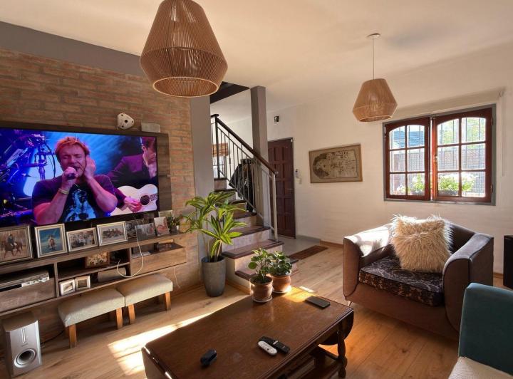 Casa · 118m² · 4 Ambientes · 1 Cochera