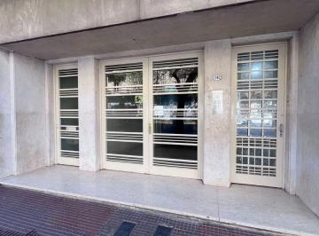 Departamento en Venta de 3 ambientes  · 3 Ambientes con Patio