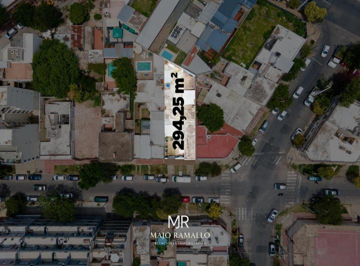 Terreno · 193m²