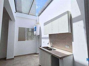 Casa · 38m² · 2 Ambientes · Casa en Alquiler en Villa Raffo, Tres de Febrero, G. B. a. Zona Oeste
