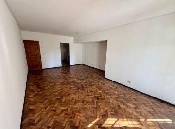 Departamento de 2 ambientes, Ciudad de Mendoza · Departamento de 3 Dorm. en El Centro de Mendoza