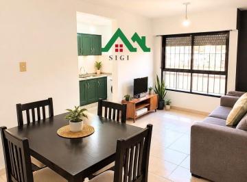 Departamento · 60m² · 4 Ambientes · Departamento en Venta de 2 Dorm. Frente en Barrio Alto Alberdi