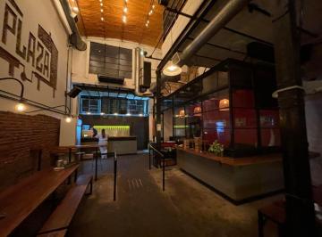 Fondo de comercio de 4 ambientes, Villa Ortuzar · Fondo de Comercio Bar / Villa Ortuzar, Plaza 700, Caba / 231 m² / U$s 40.000