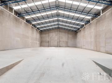 Bodega-Galpón · 809m² · 1 Ambiente · Alquiler de Galpón a Estrenar de 809 m² con Oficina y Vestuarios en Sarandí