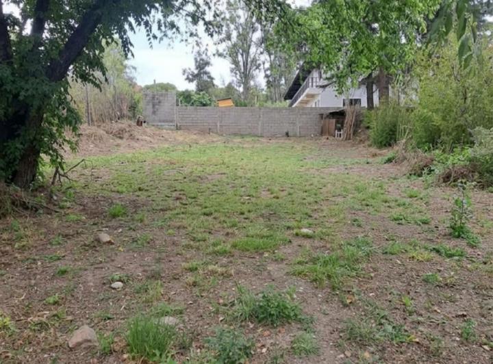 Terreno · 705m²