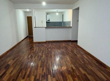 Departamento · 73m² · 3 Ambientes · Alquiler 3 Ambientes con Suite, Balcón Corrido, Cochera y Amenities